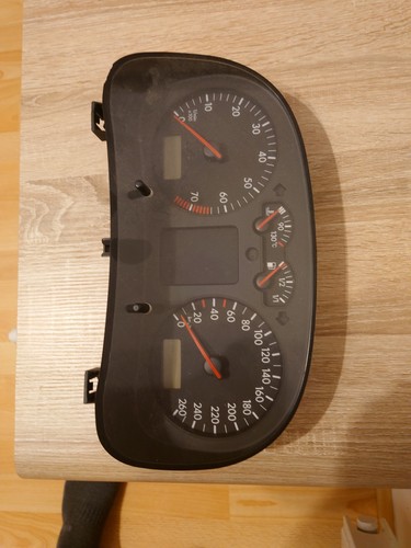 Tacho kombiinstrument - tacho,