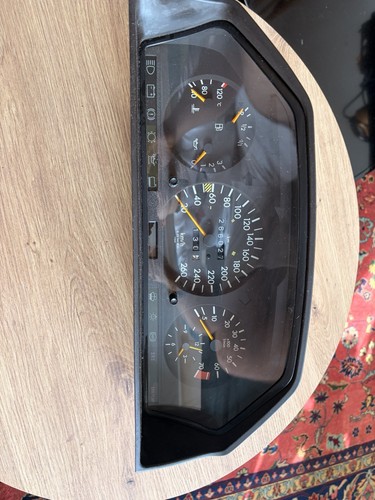 W124 tacho tachometer - w124,